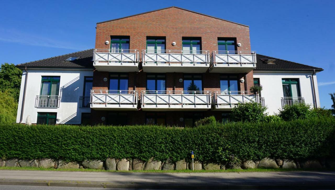 Kuebo-Ferien Wohnung 3 Kuehlungsborn Exterior photo